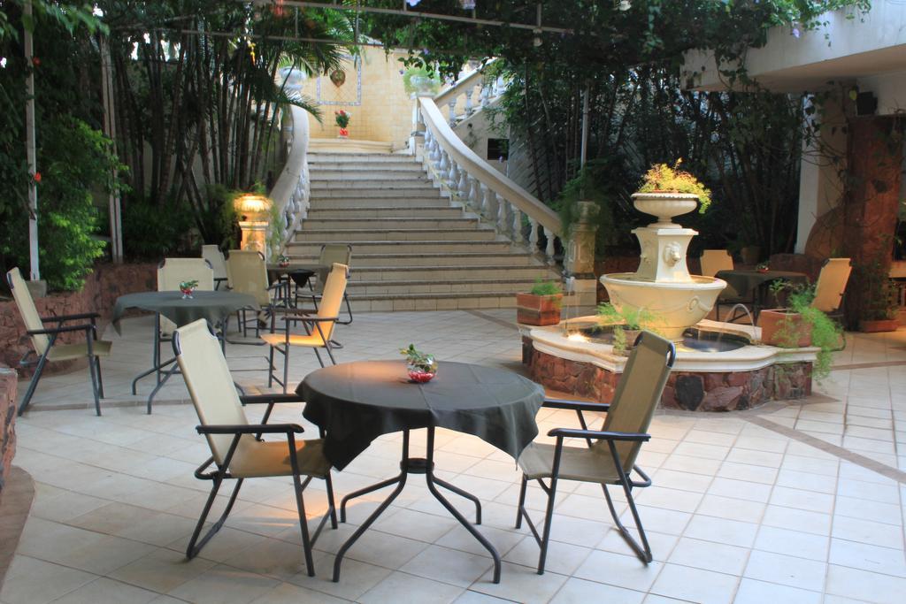 Premier Hill Suites Hotel Asuncion Buitenkant foto