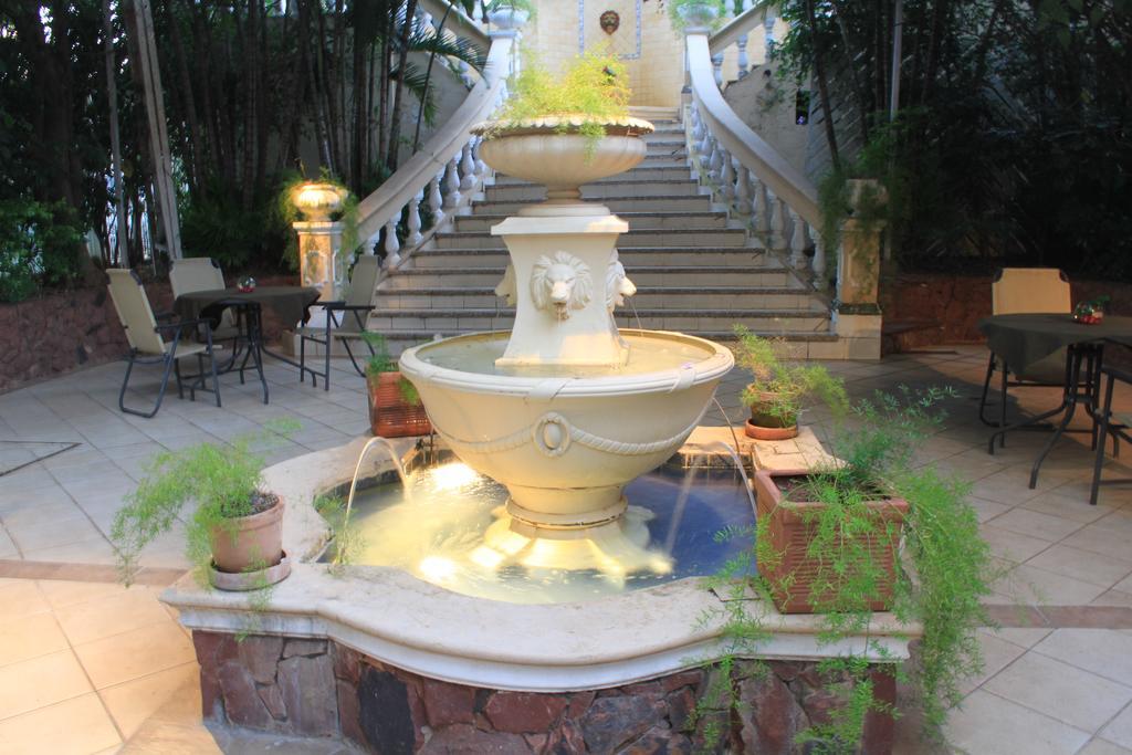 Premier Hill Suites Hotel Asuncion Buitenkant foto